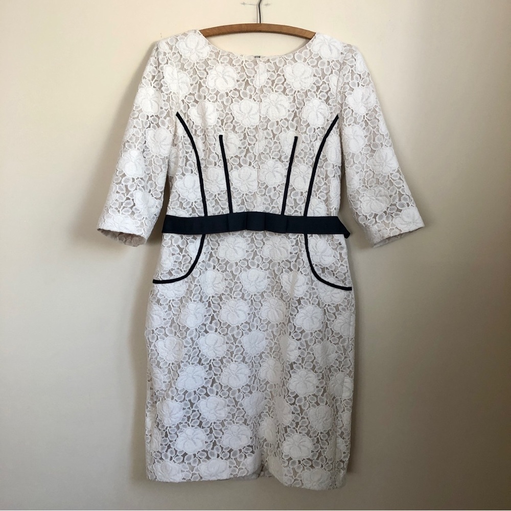 Ivory lace fitted dress